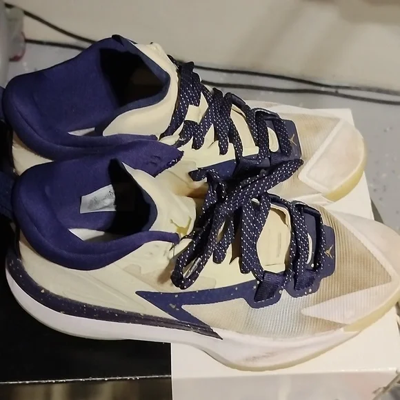 Kid's Zion 1 Sneakers - Picture 4 of 6